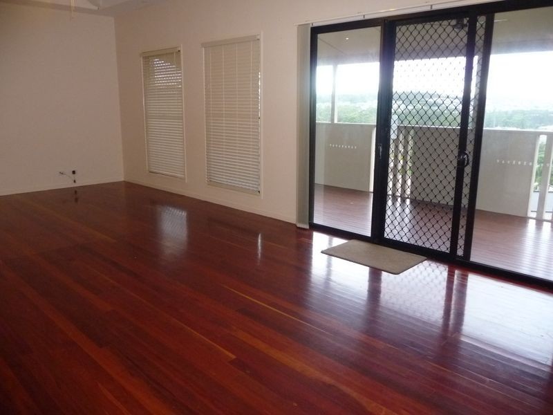 15 Maloney Drive, Maudsland QLD 4210