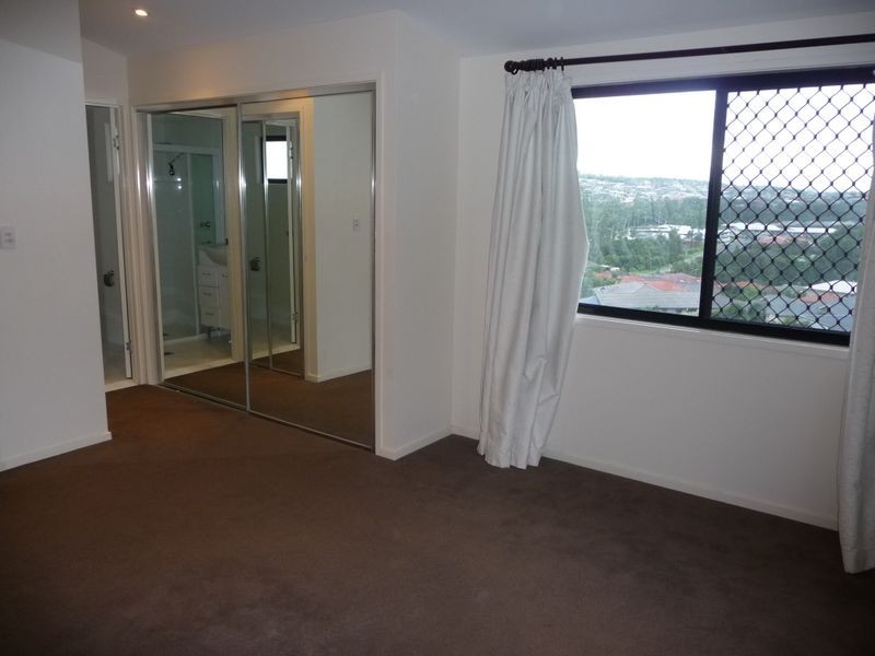 15 Maloney Drive, Maudsland QLD 4210