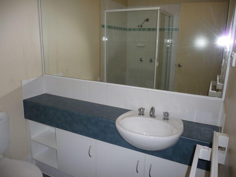 2/68 Freestone Drive, Upper Coomera QLD 4209