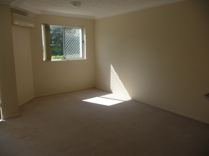 9/132 High Street, Southport QLD 4215