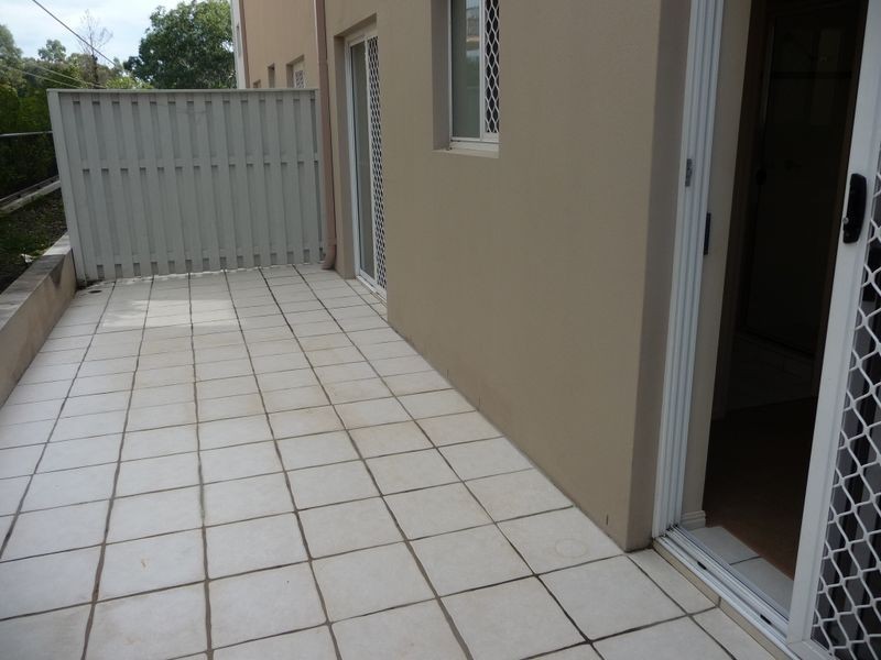 9/132 High Street, Southport QLD 4215