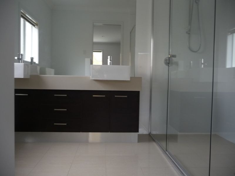 4 Mcdowall Court, Coomera QLD 4209