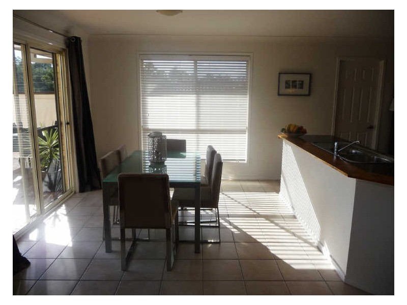 13 Papara Street, Pacific Pines QLD 4211