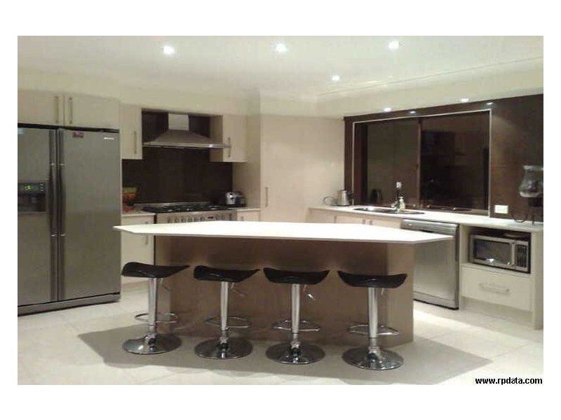 14 Primrose Court, Hollywell QLD 4216