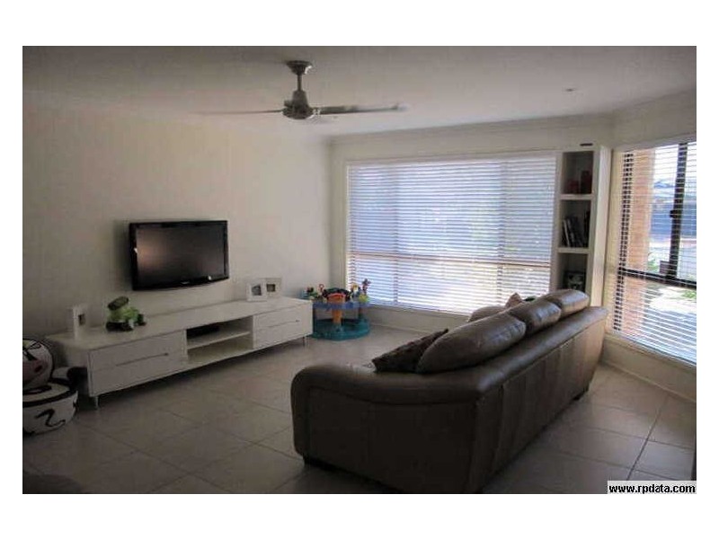 14 Primrose Court, Hollywell QLD 4216