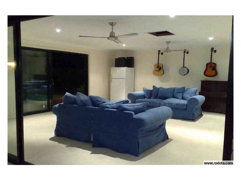 14 Primrose Court, Hollywell QLD 4216