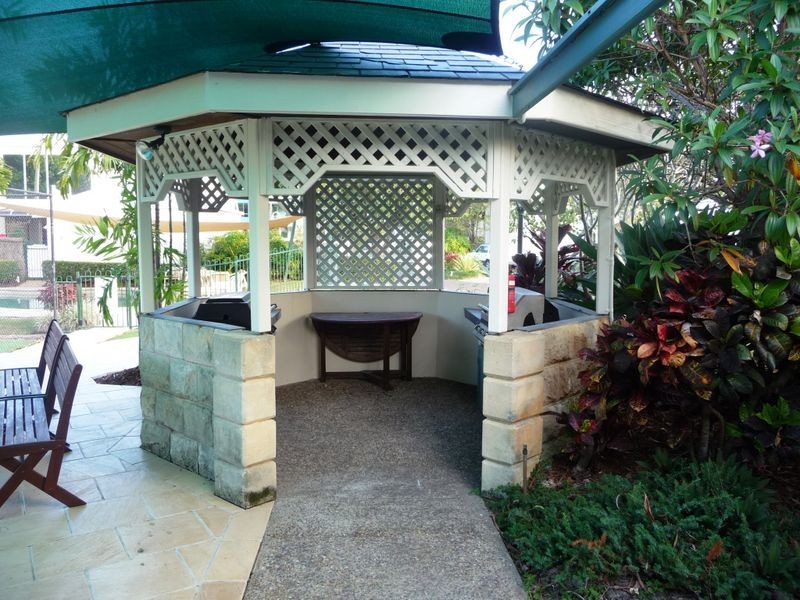 3/3 Lee Road, Runaway Bay QLD 4216