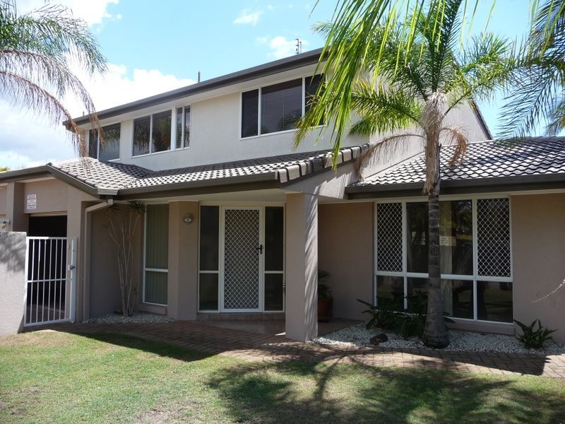 93 Limetree Parade, Runaway Bay QLD 4216