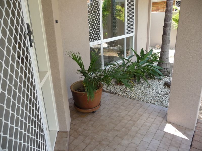 93 Limetree Parade, Runaway Bay QLD 4216