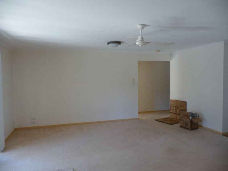 27 Boreen Court, Helensvale QLD 4212