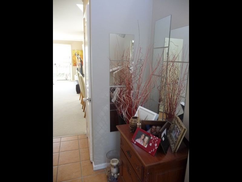 9/394 Pine Ridge Road, Coombabah QLD 4216