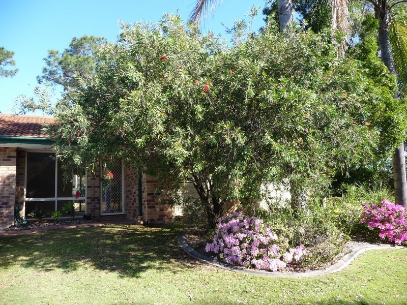 2/482 Pine Ridge Rd, Coombabah QLD 4216