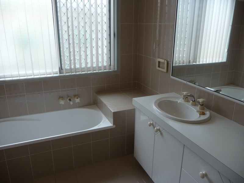 95 Limetree Parade, Runaway Bay QLD 4216