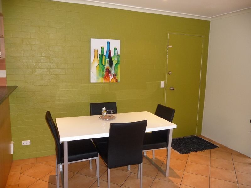 6/183 Muir Street, Labrador QLD 4215