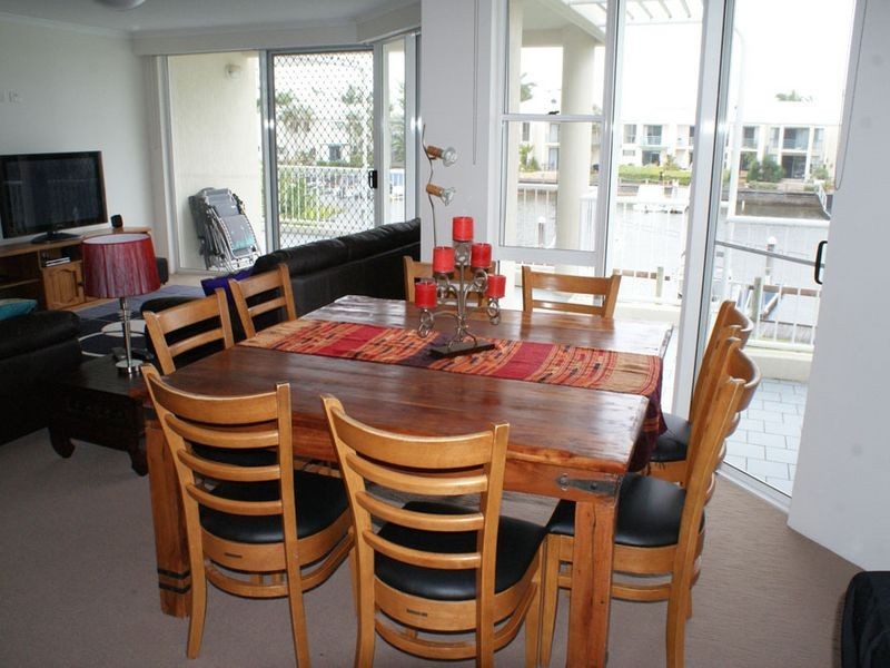 77/1 Lee Road, Runaway Bay QLD 4216