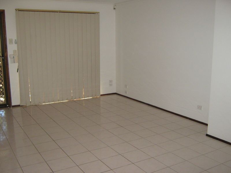 2/88 Kangaroo Avenue, Coombabah QLD 4216