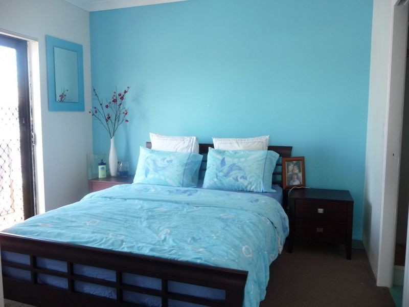 5/2 Madang Cr, Runaway Bay QLD 4216