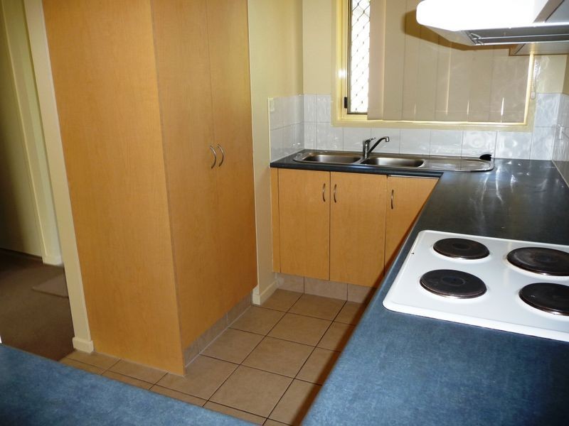 8/183 Goverment Road, Labrador QLD 4215