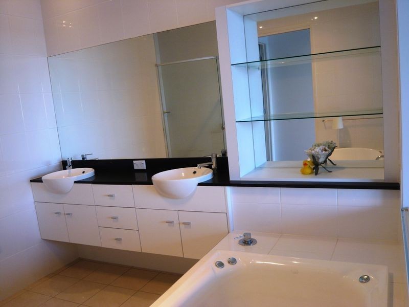 80/181 Lae Drive, Runaway Bay QLD 4216