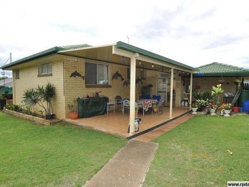 32 Sunbird Ave, Paradise Point QLD 4216