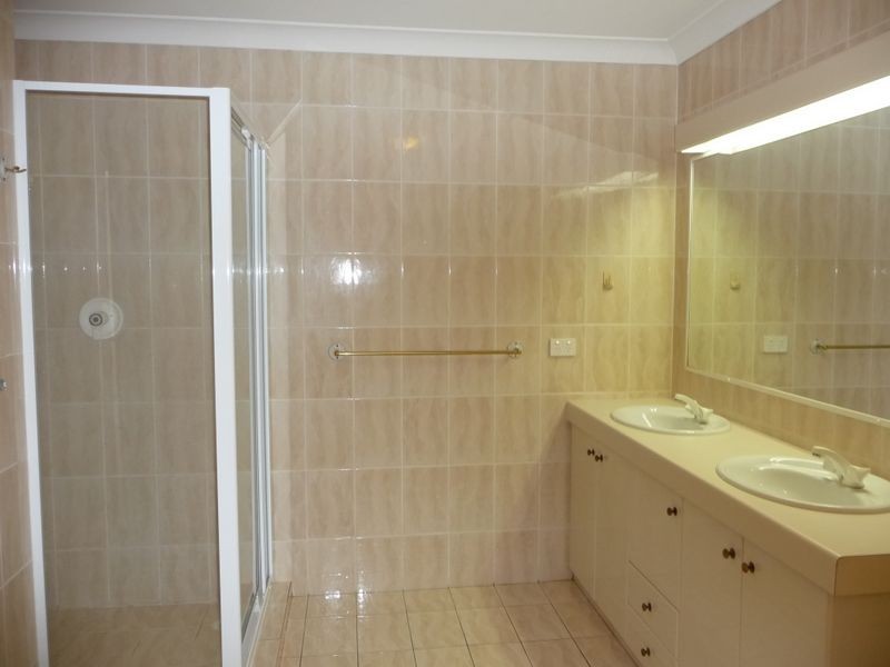 57/100 Morala Ave, Runaway Bay QLD 4216