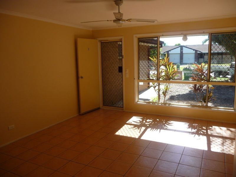 2/3 Waterbird Court, Coombabah QLD 4216