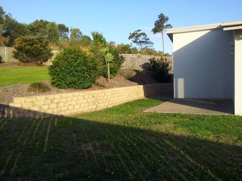59 Harmsworth Road, Pacific Pines QLD 4211