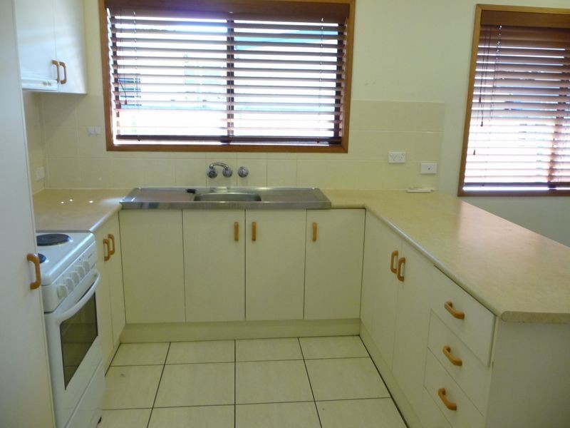 4 Magnolia Ave, Hollywell QLD 4216