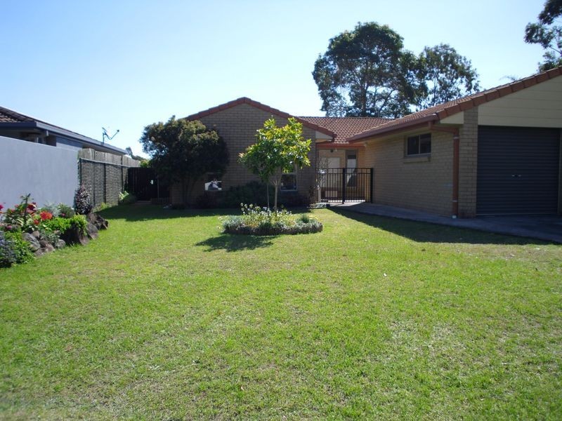 2/17 Kangaroo Avenue, Coombabah QLD 4216