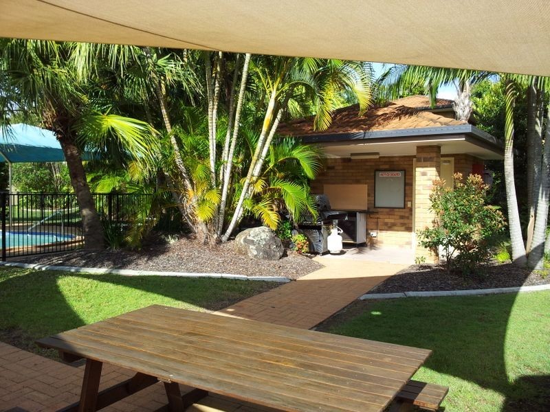 20/461 Pine Ridge Road, Coombabah QLD 4216