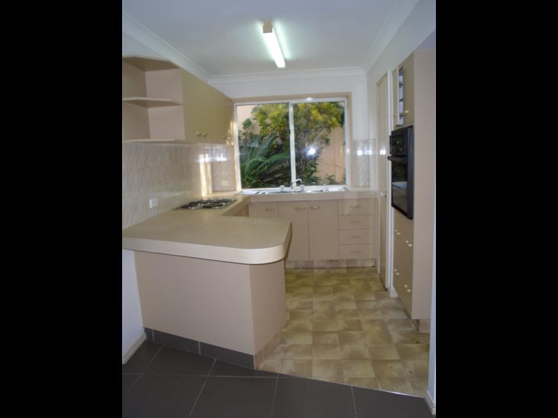 10/31 McMillian Street, Labrador QLD 4215