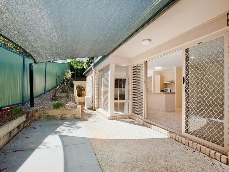 15/1 Archipelago Street, Pacific Pines QLD 4211