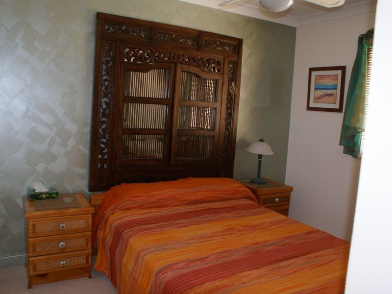 9/112 Bayview Street, Runaway Bay QLD 4216