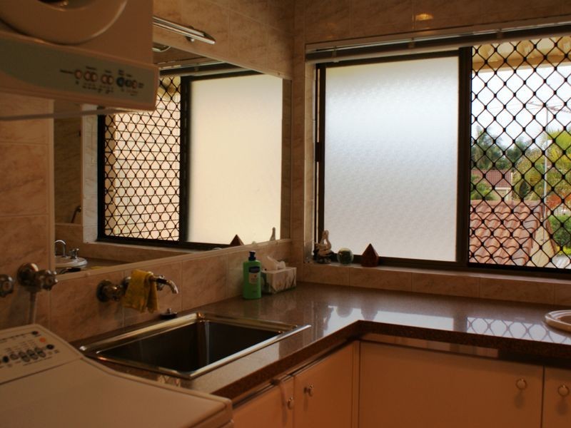 9/112 Bayview Street, Runaway Bay QLD 4216