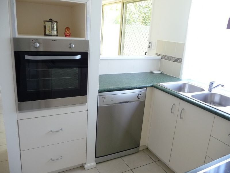 162/125 Hansford Road, Coombabah QLD 4216