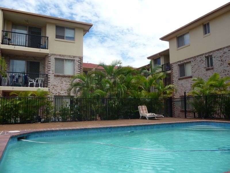 6/14 Spendelove Street, Southport QLD 4215