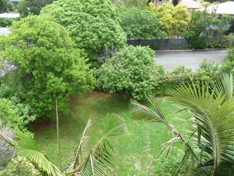 6/14 Spendelove Street, Southport QLD 4215