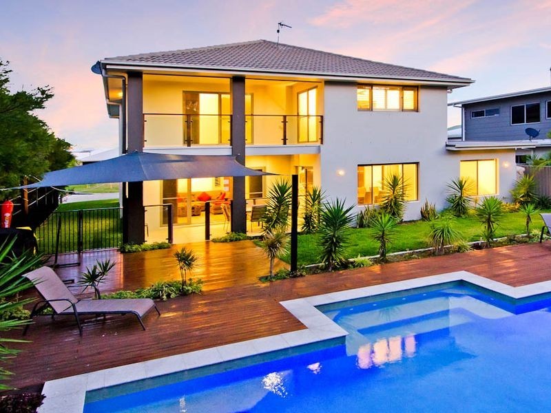 36 Rhodium Crescent, Hope Island QLD 4212