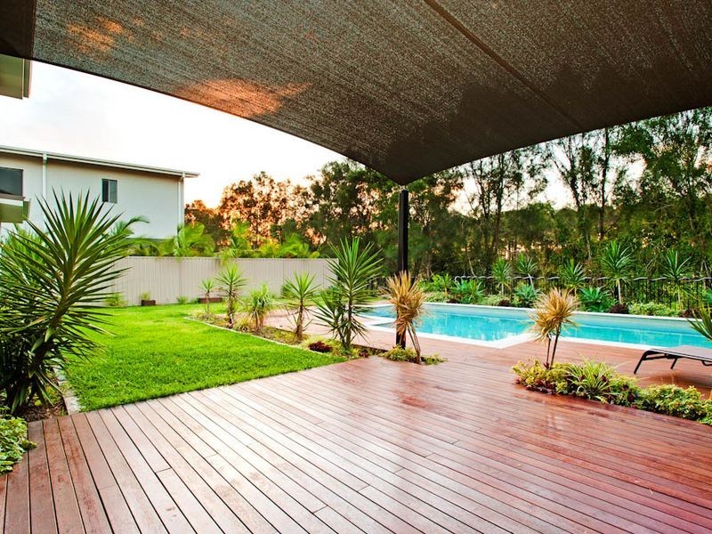 36 Rhodium Crescent, Hope Island QLD 4212