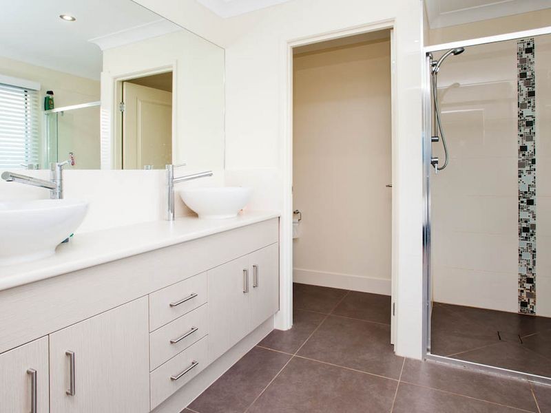 36 Rhodium Crescent, Hope Island QLD 4212