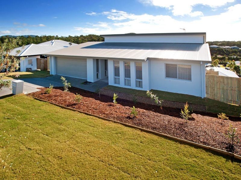 29 Flame Trees Court, Maudsland QLD 4210