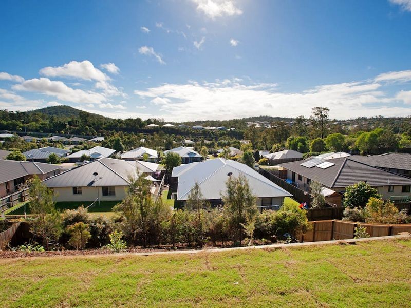 29 Flame Trees Court, Maudsland QLD 4210