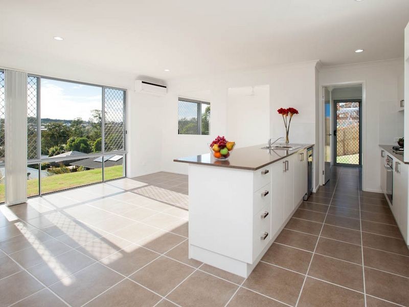 29 Flame Trees Court, Maudsland QLD 4210