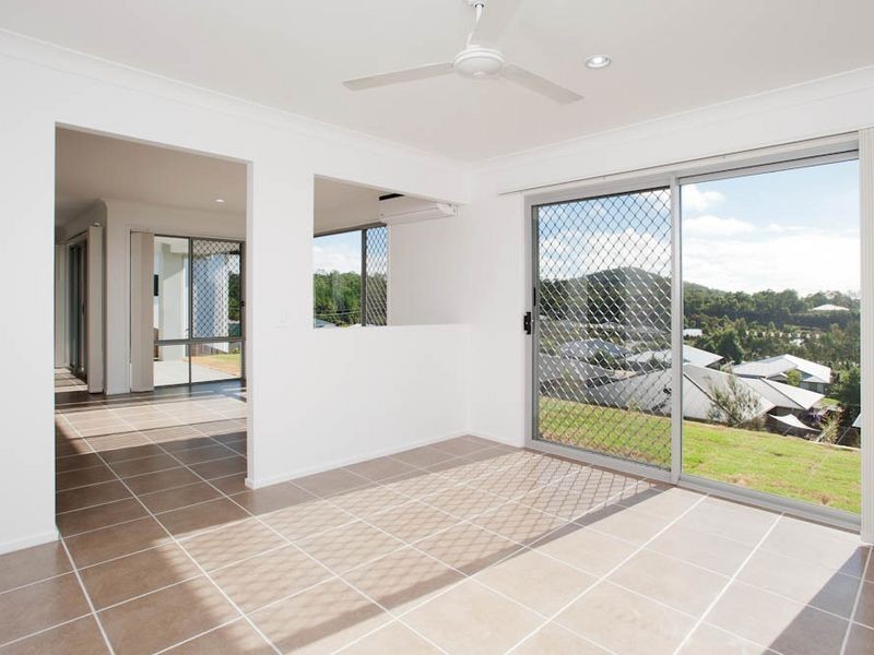 29 Flame Trees Court, Maudsland QLD 4210
