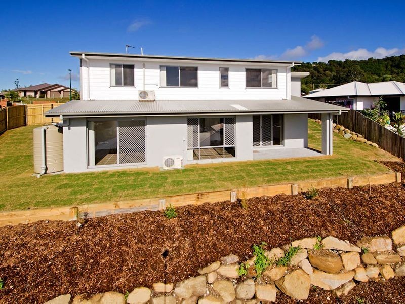 29 Flame Trees Court, Maudsland QLD 4210