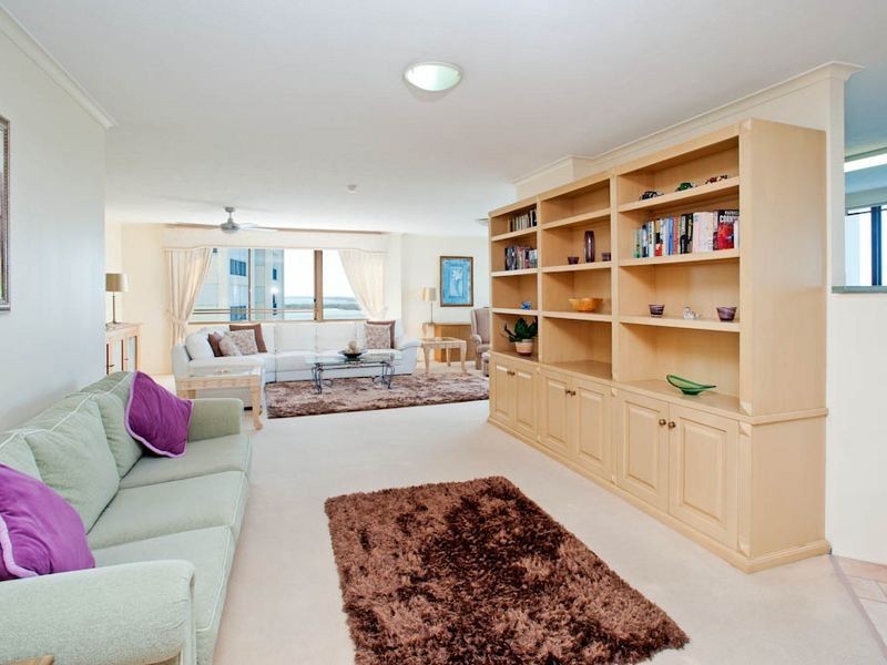 37/316 Marine Parade, Labrador QLD 4215