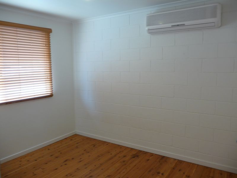 2/41 Errol Avenue, Paradise Point QLD 4216