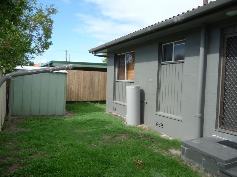 2/41 Errol Avenue, Paradise Point QLD 4216