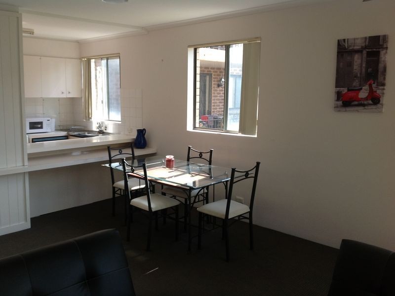 24/490 Marine Parade, Biggera Waters QLD 4216