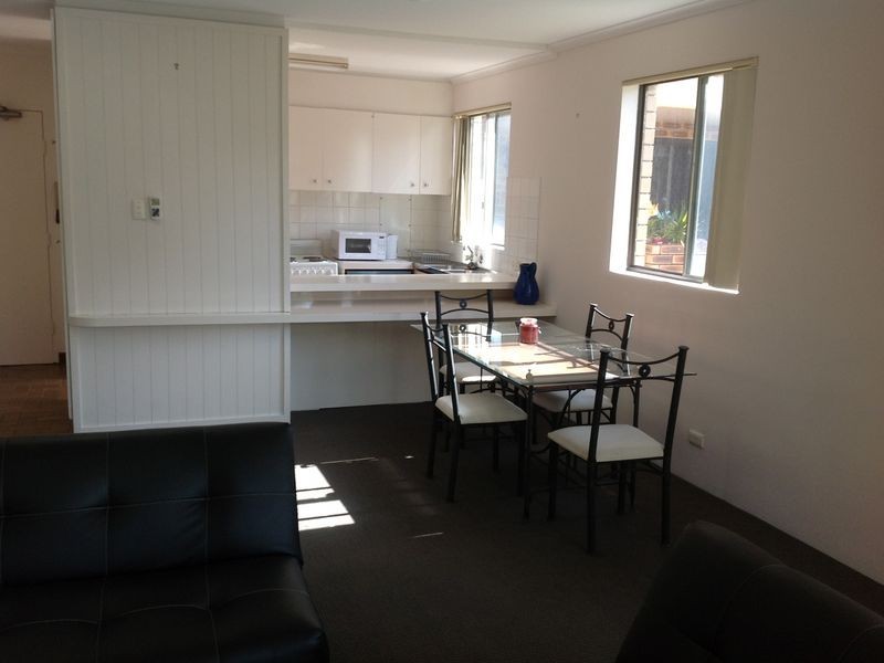24/490 Marine Parade, Biggera Waters QLD 4216